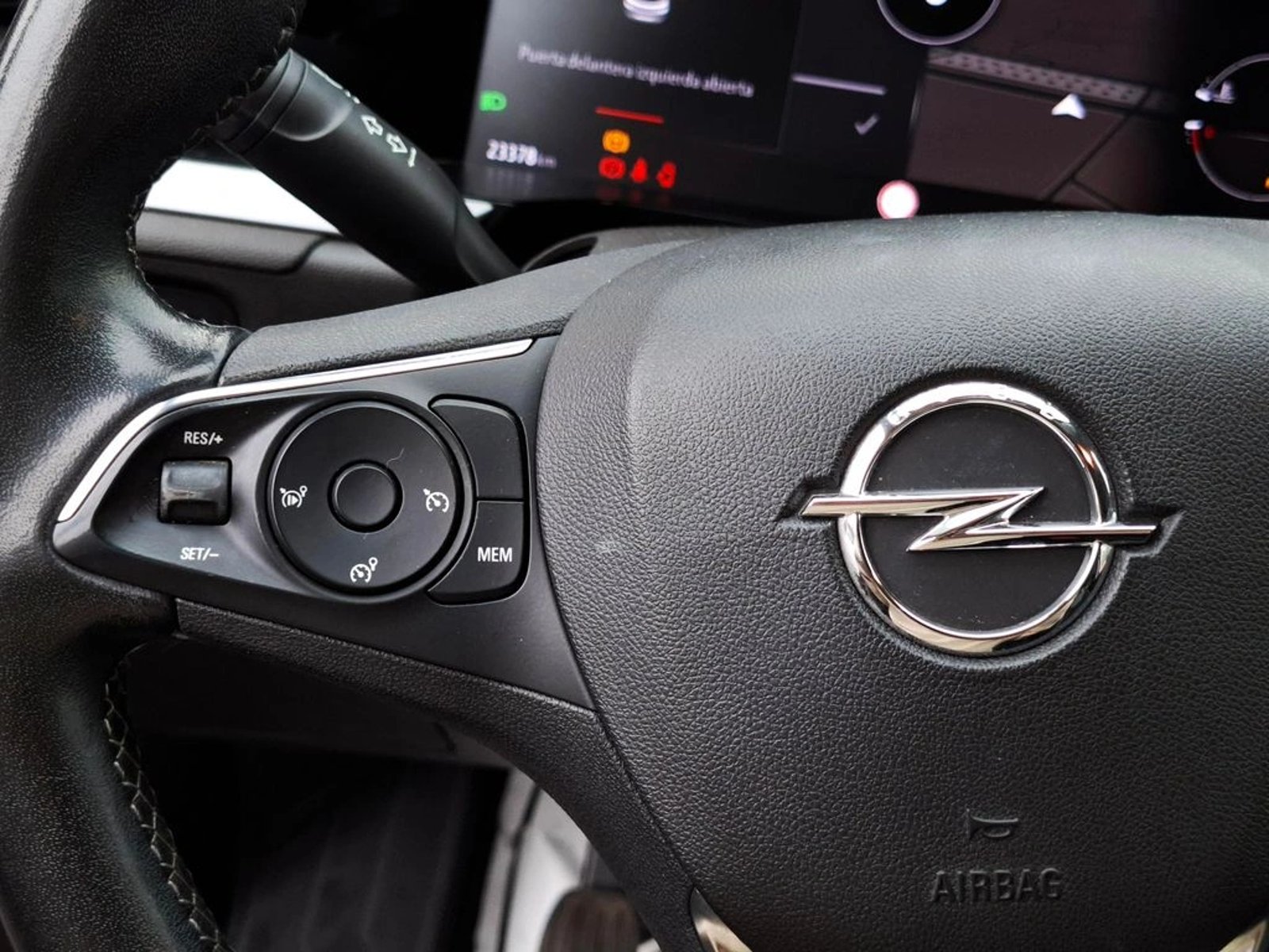 OPEL GRANDLAND 1.2T GS LINE 4X2 MT 5P 2023 - Imagen 17 de 20