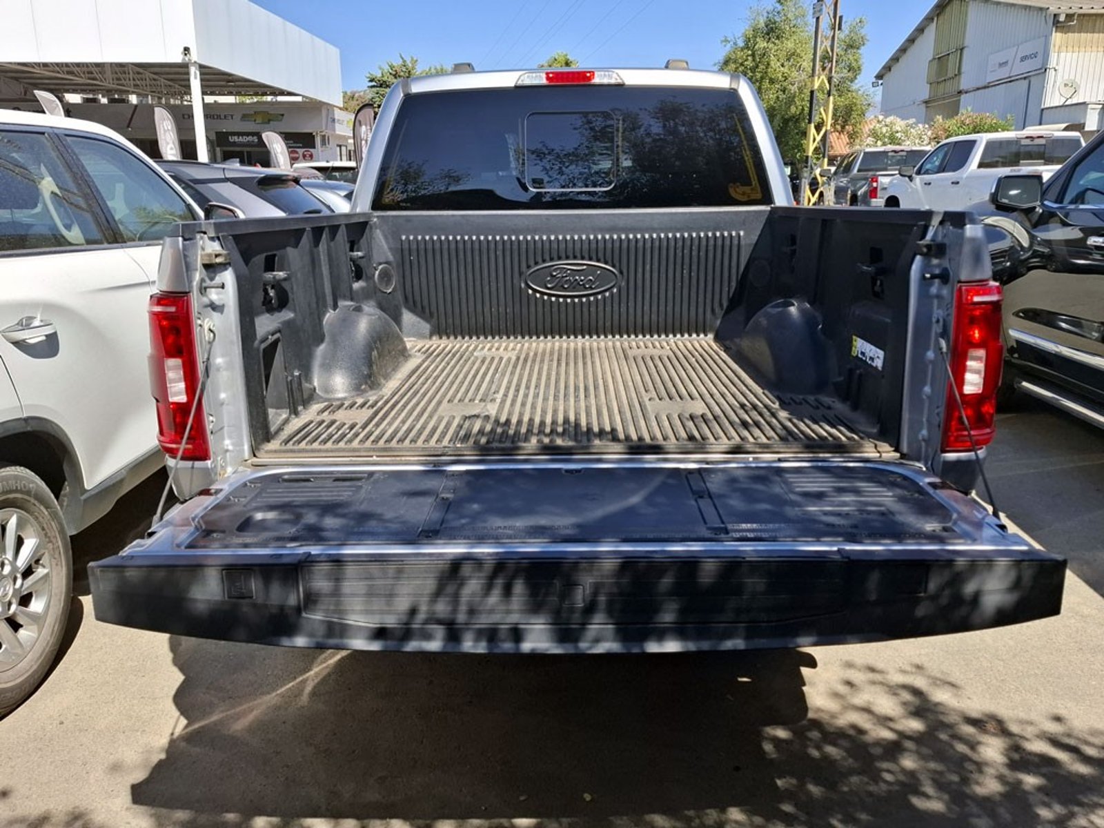 FORD F-150 XLT 5.0 AUT 2024 - Imagen 10 de 20