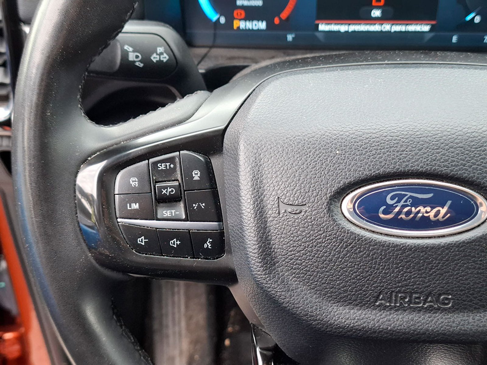 Ford RANGER 3.0 LIMITED 4X4 AUT 2024 - Imagen 11 de 20