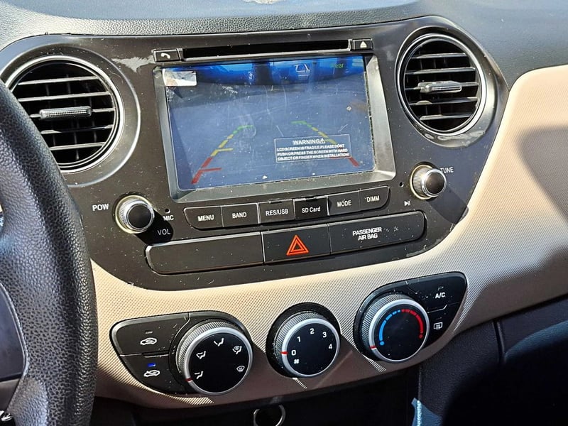 Hyundai GRAND I10 1.2 GLS 2AB AC ABS MT 2018 - Imagen 17 de 18