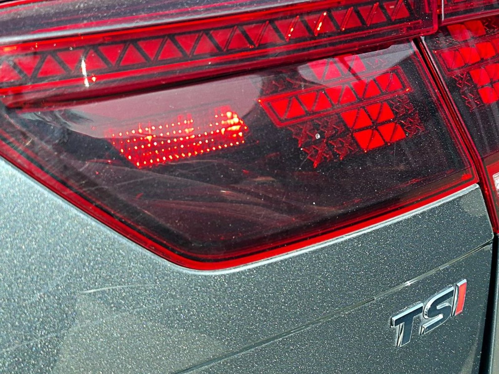 Volkswagen TIGUAN 1.4 TSI HIGHLINE 150HP AT 2019 - Imagen 7 de 17