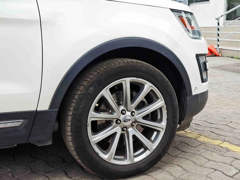 Ford EXPLORER 2.3 ECOBOOST 4X4 LIMITED AT 5P 2017 - Imagen 6 de 20