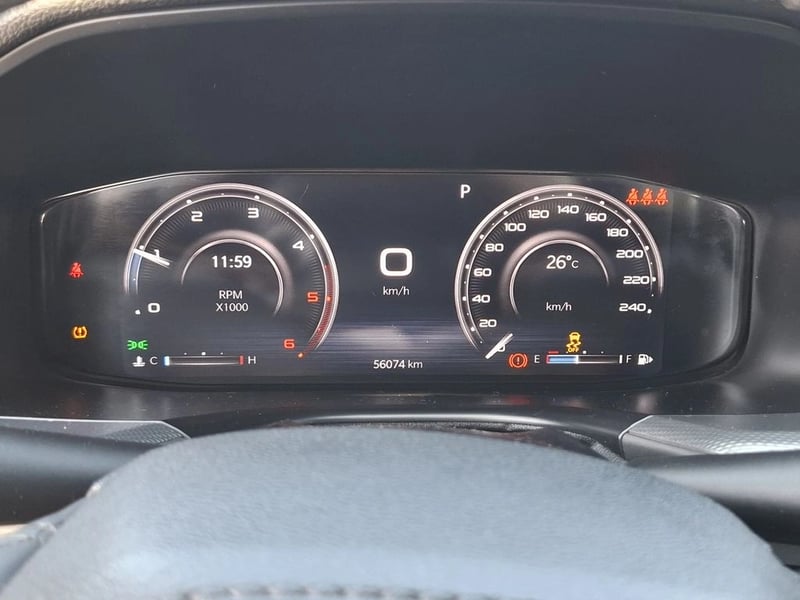 RAM RAMPAGE BIGHORN 2.0 DC AT 4X4 DIESEL 2025 - Imagen 16 de 19