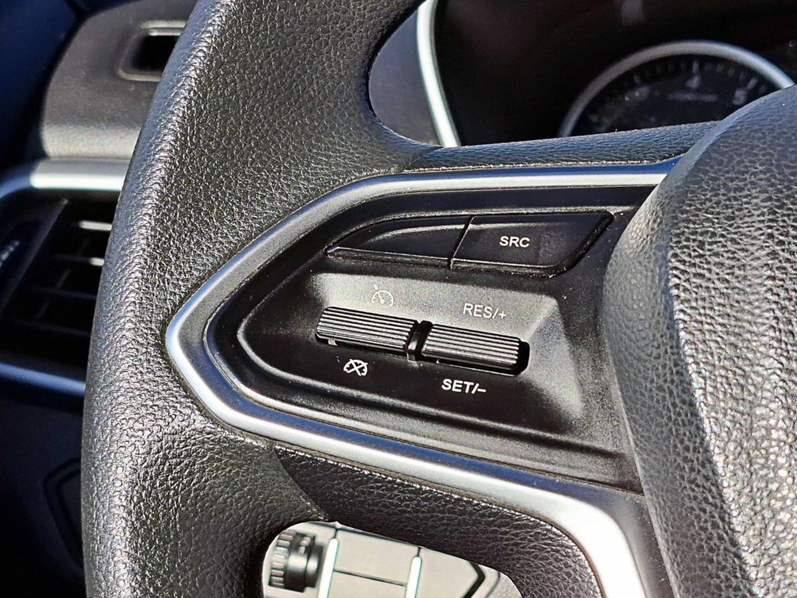Chevrolet CAPTIVA 1.5T PREMIER CVT AT 2021 - Imagen 13 de 18