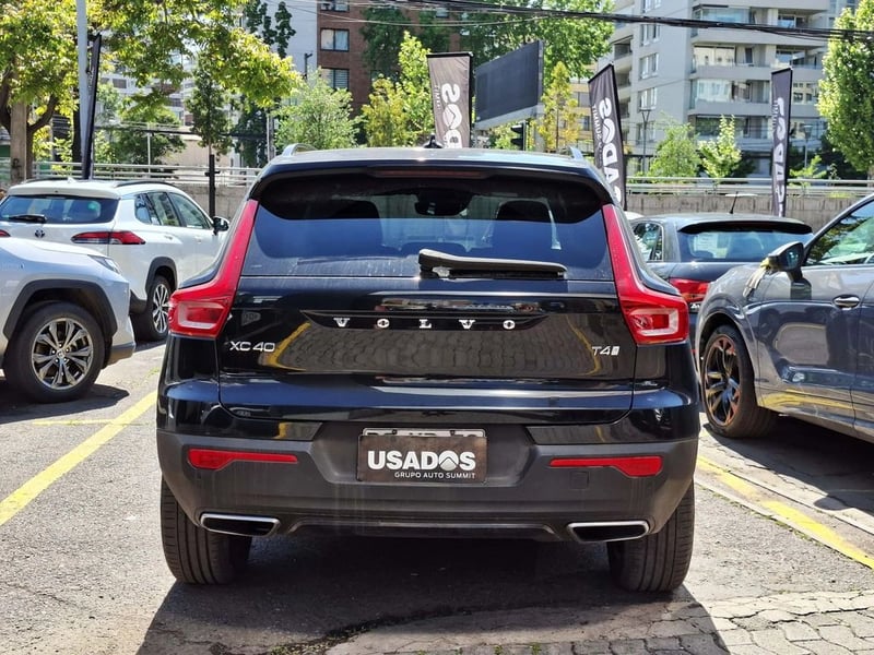 Volvo XC40 2.0 2020 - Imagen 8 de 20