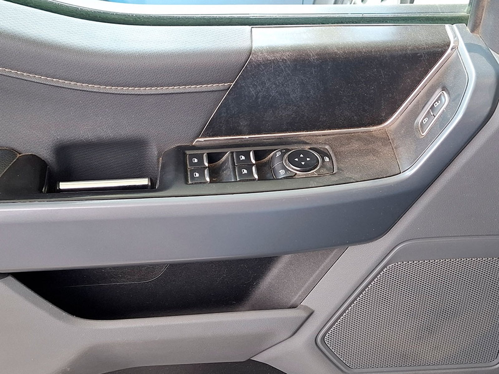 FORD F-150 XLT 4X4 5.0L AUT 2024 - Imagen 20 de 20