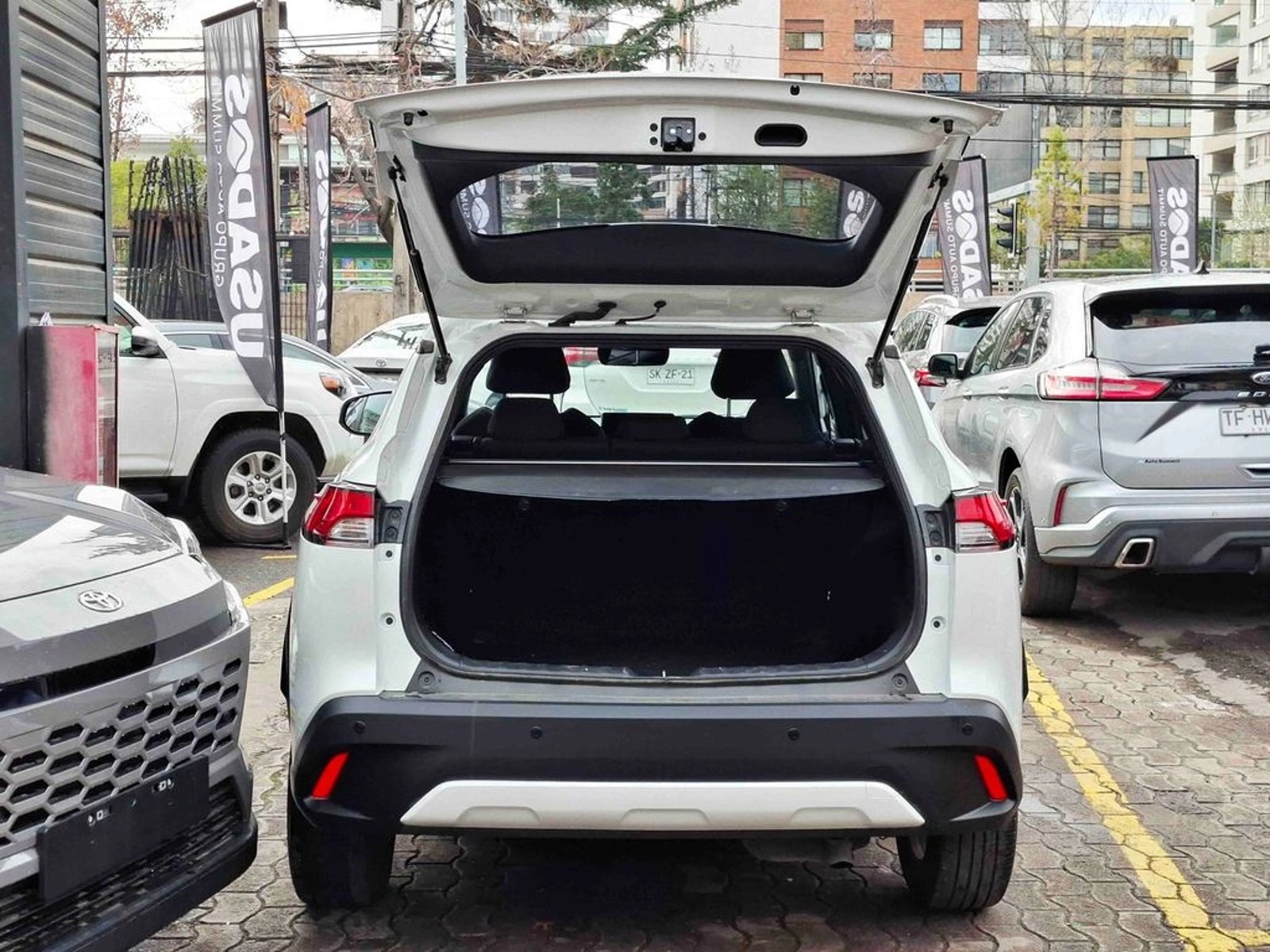 Toyota COROLLA CROSS 1.8 XEI HYBRID 4X2 CVT AT 5P 2025 - Imagen 9 de 20