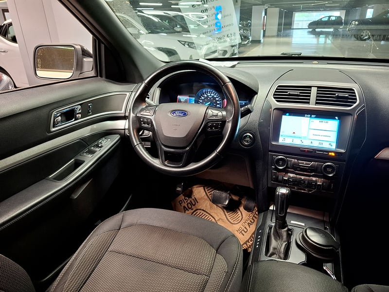 Ford EXPLORER XLT 3.5 AUT 2018 - Imagen 9 de 20