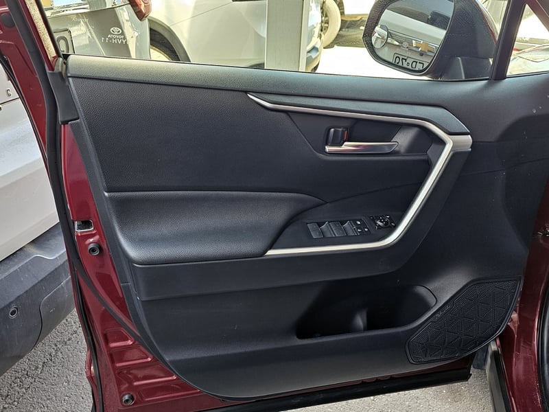 Toyota RAV4 2.5 XLE HV AT HIBRIDO 2024 - Imagen 11 de 20