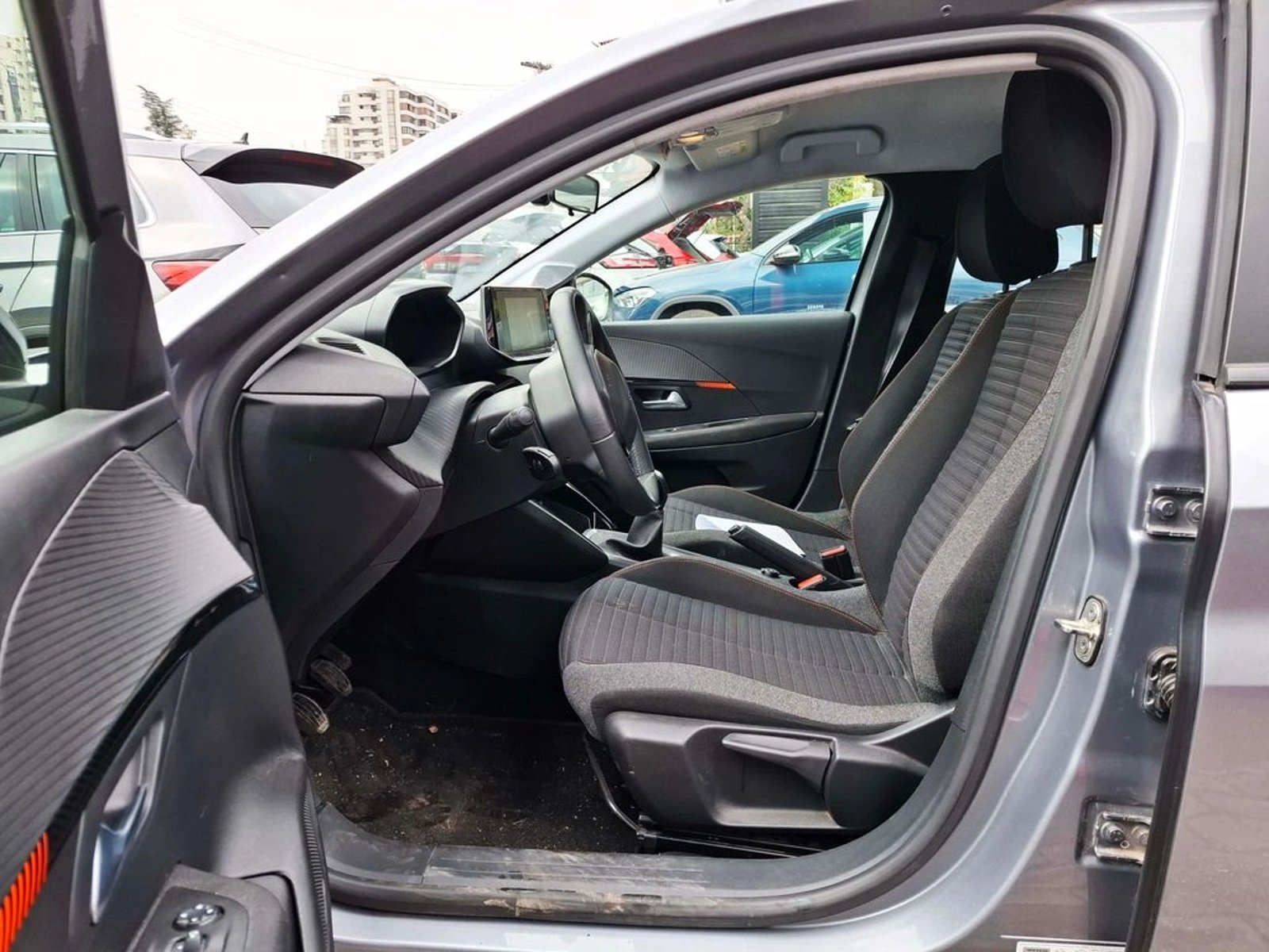 Peugeot 208 1.2 ACTIVE PURETECH 75 MT 2022 - Imagen 13 de 20
