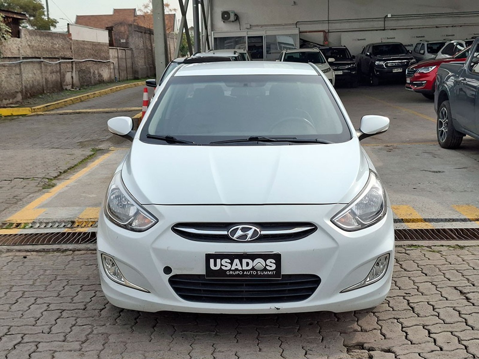 Hyundai ACCENT 1.4 RB GL 2AB AC MT 2020 - Foto 3 de 20