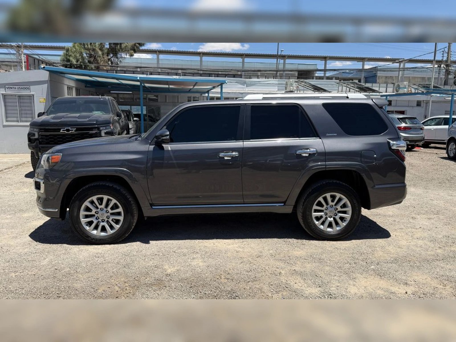 Toyota 4RUNNER 4.0 LIMITED 4X4 EURO V AT 5P 2022 - Foto 5 de 20
