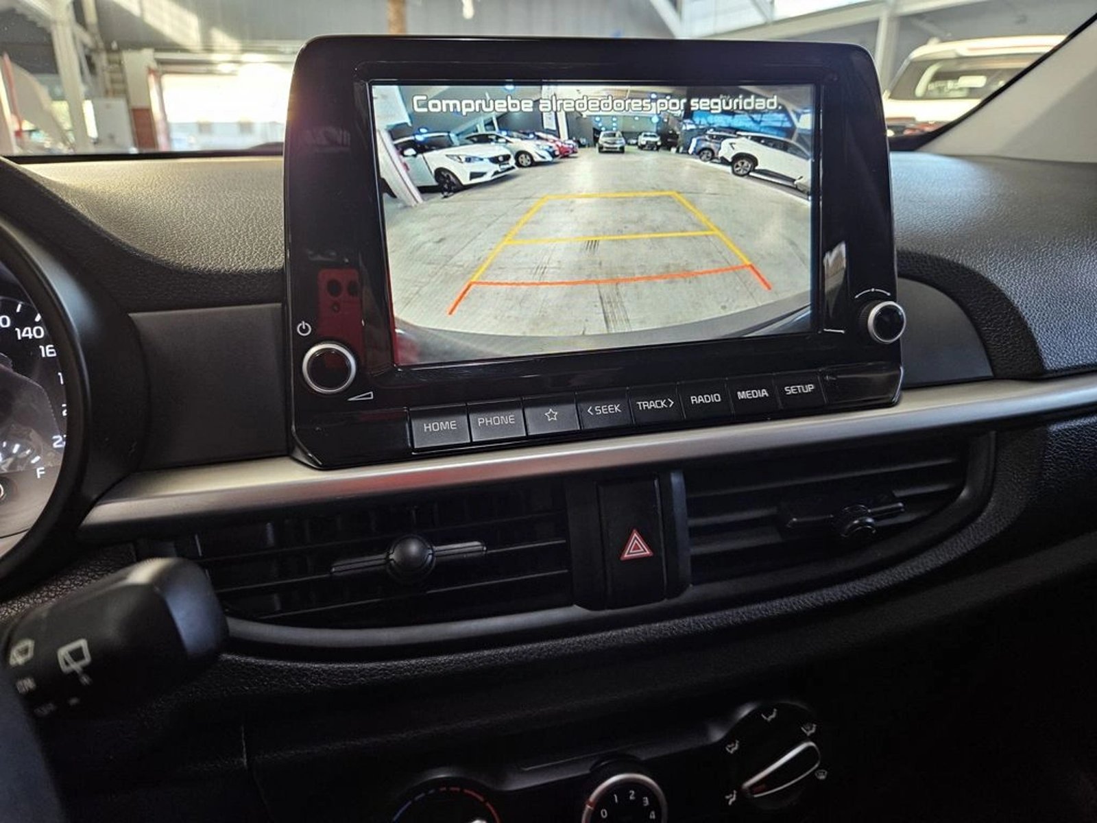 Kia MORNING 1.2 EX FULL SUNROOF MT 2024 - Imagen 14 de 20