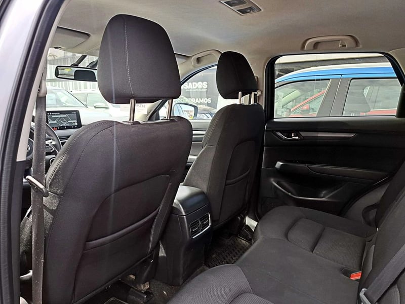 Mazda CX-5 2.0 AT 4X2 2022 - Imagen 11 de 18