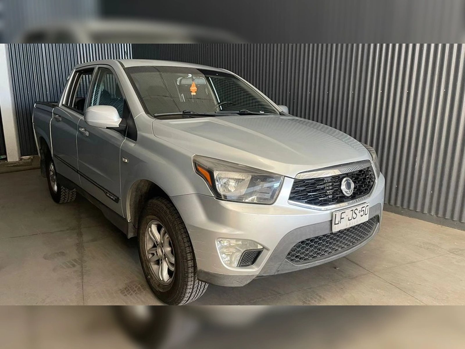 SsangYong ACTYON SPORTS 2.0 SEMI FULL-611 MT DIESEL 2019 - Foto 3 de 9