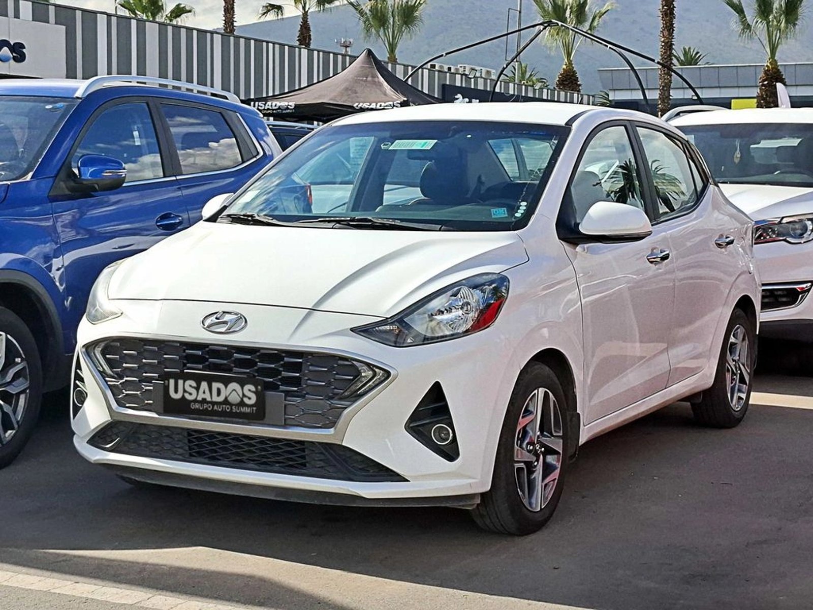 Hyundai GRAND I10 1.2 PLUS 4X2 SDN MT 4P 2022 - Foto 2 de 18