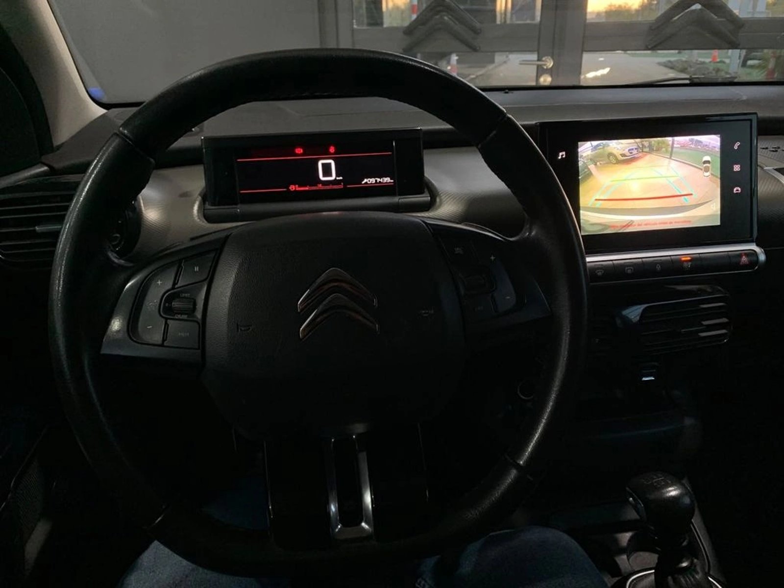 Citroën C4 CACTUS 1.5 CACTUS BLUEHDI 120 S&S FEEL AT DIESEL 2020 - Imagen 7 de 9