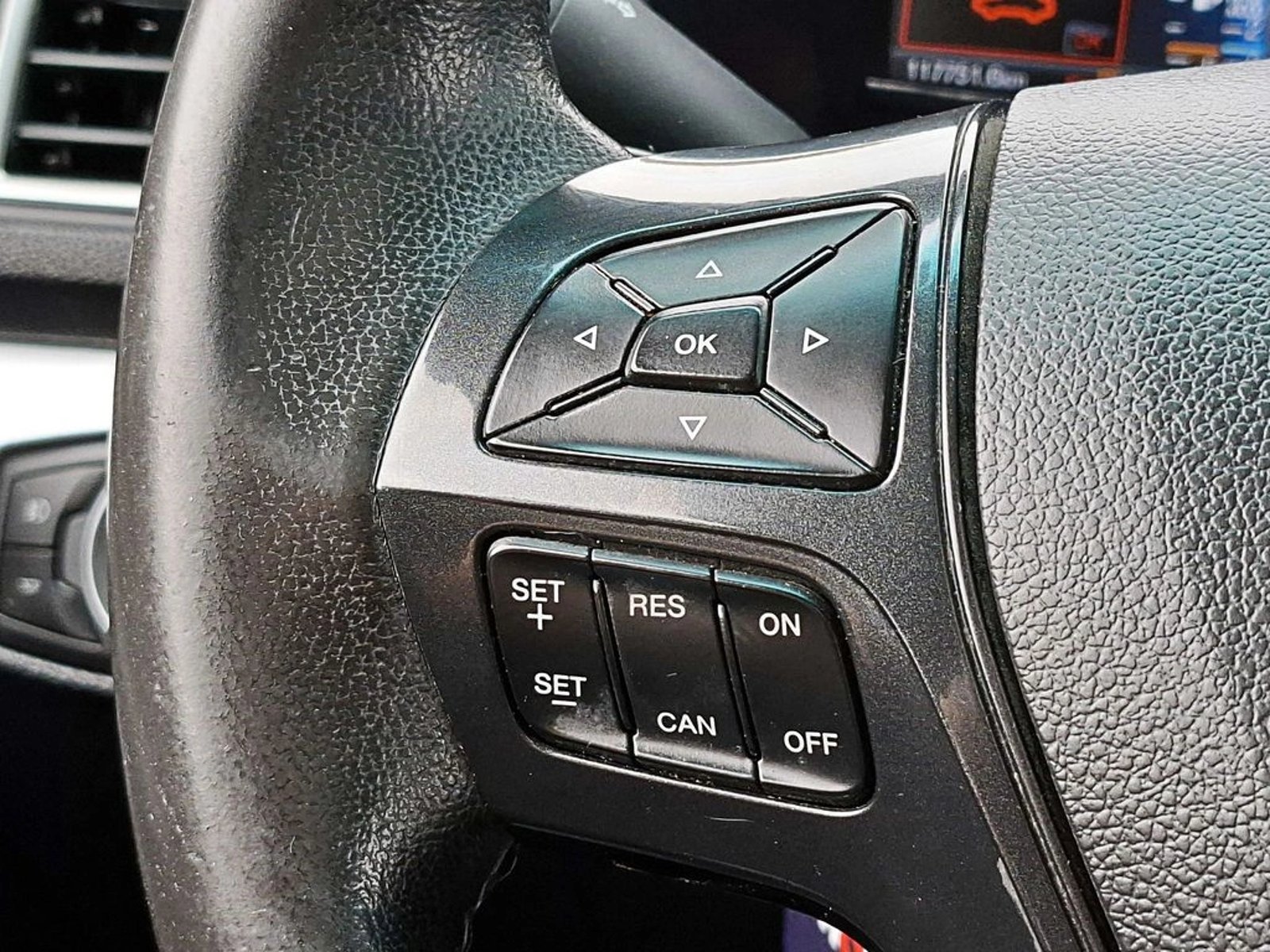 Ford EXPLORER XLT 3.5 4WD AT 2016 - Imagen 13 de 19