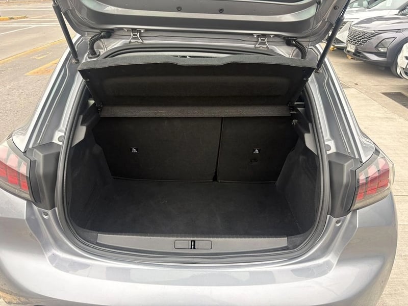 Peugeot 208 1.2 PURETECH ACTIVE PACK 4X2 75 MT 5P 2022 - Imagen 9 de 10