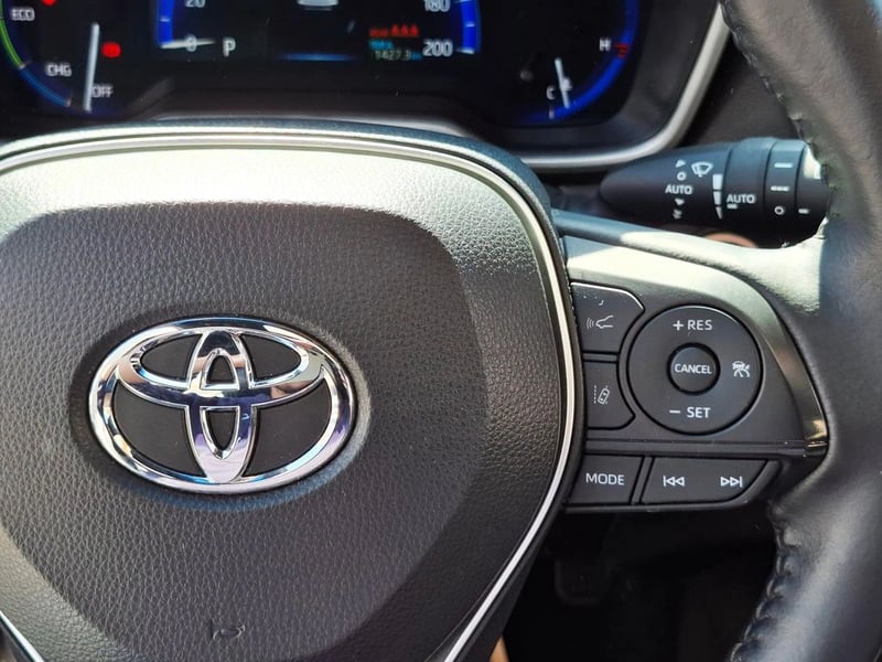 Toyota COROLLA CROSS 1.8 SEG HYBRID 4X2 CVT AT 5P 2022 - Imagen 18 de 20