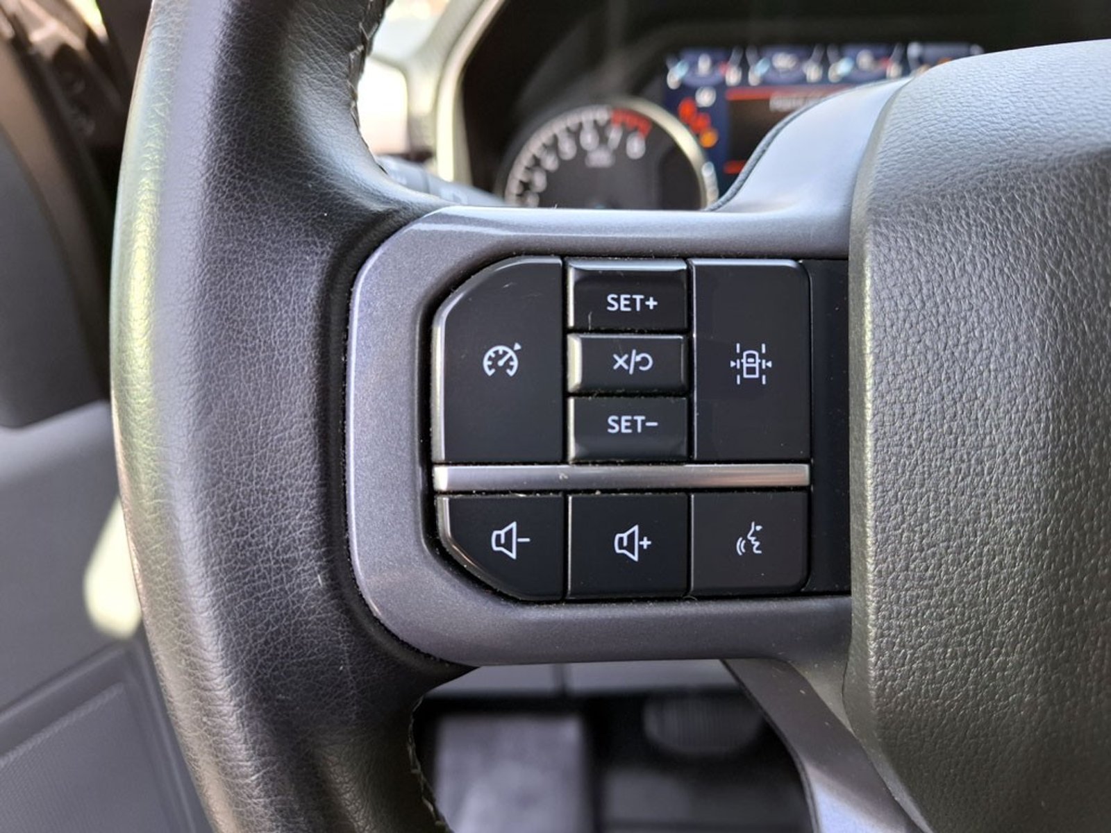 FORD F-150 5.0 XLT CC DOB. CAB. 4X4 AT 4P 2024 - Imagen 16 de 20