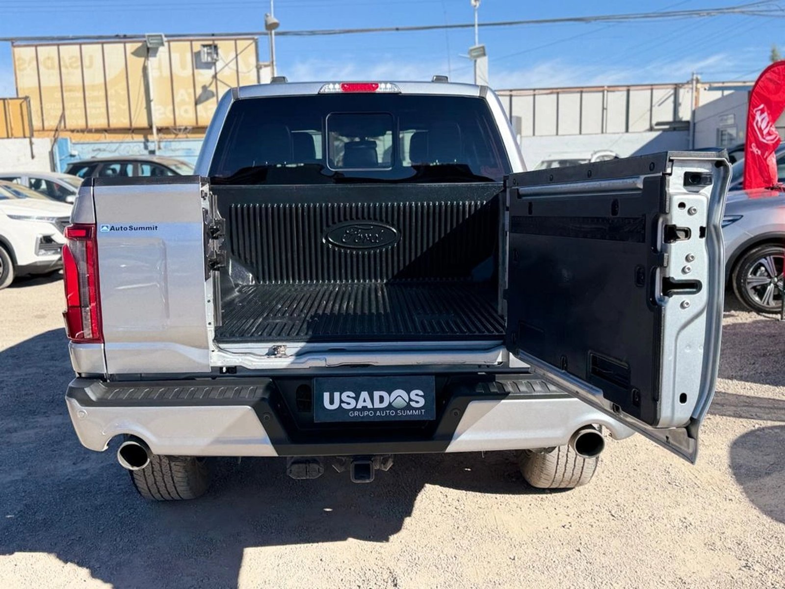 Ford F-150 5.0 LARIAT BLACK CC 4X4 DOB. CAB. AT 4P 2025 - Imagen 9 de 20