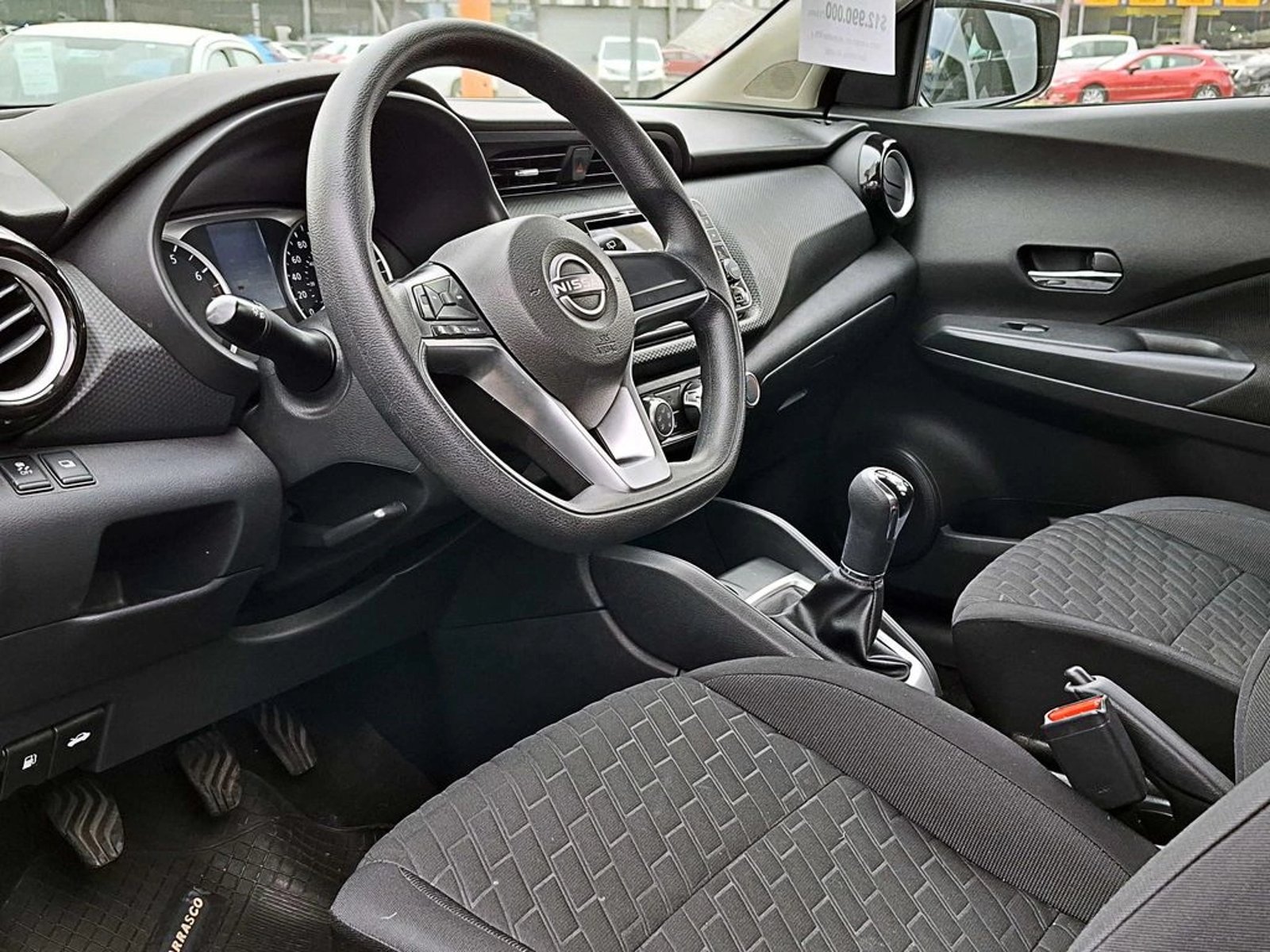 NISSAN KICKS 1.6 ADVANCE 4X2 MT 5P 2022 - Imagen 8 de 16