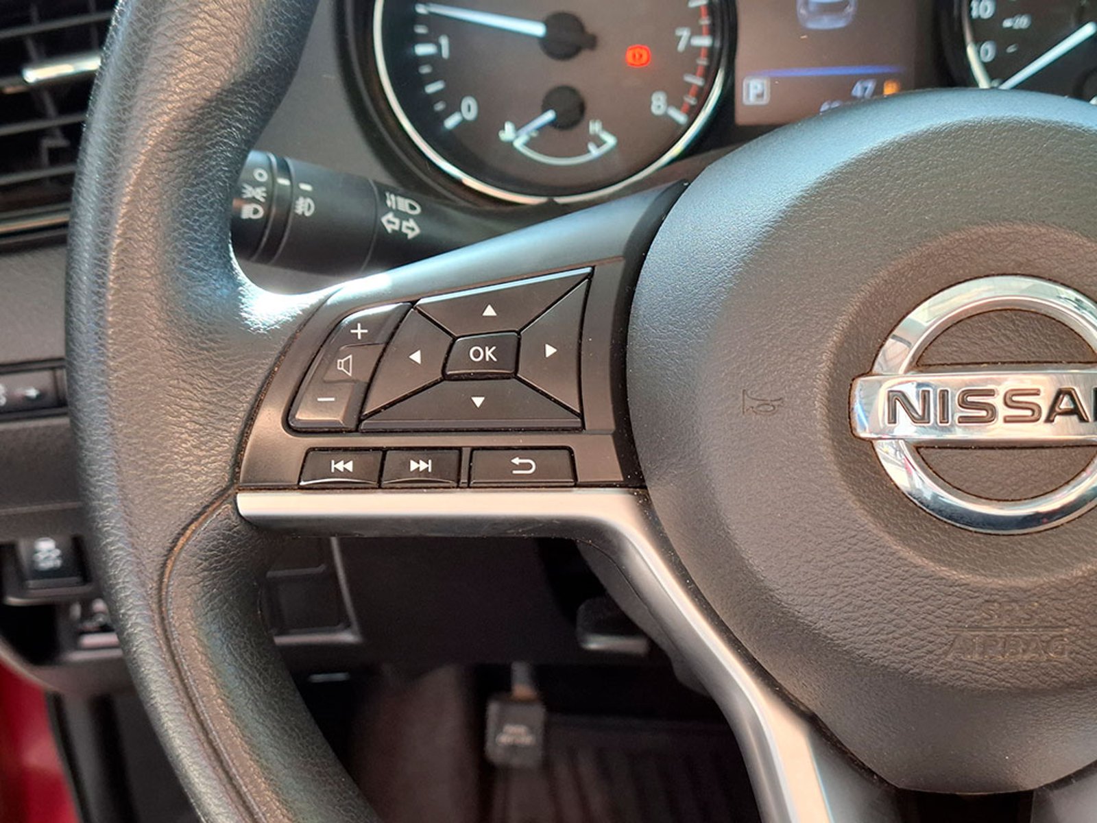 NISSAN X-TRAIL 2.5 SENSE AUT 4X4 2022 - Imagen 12 de 20
