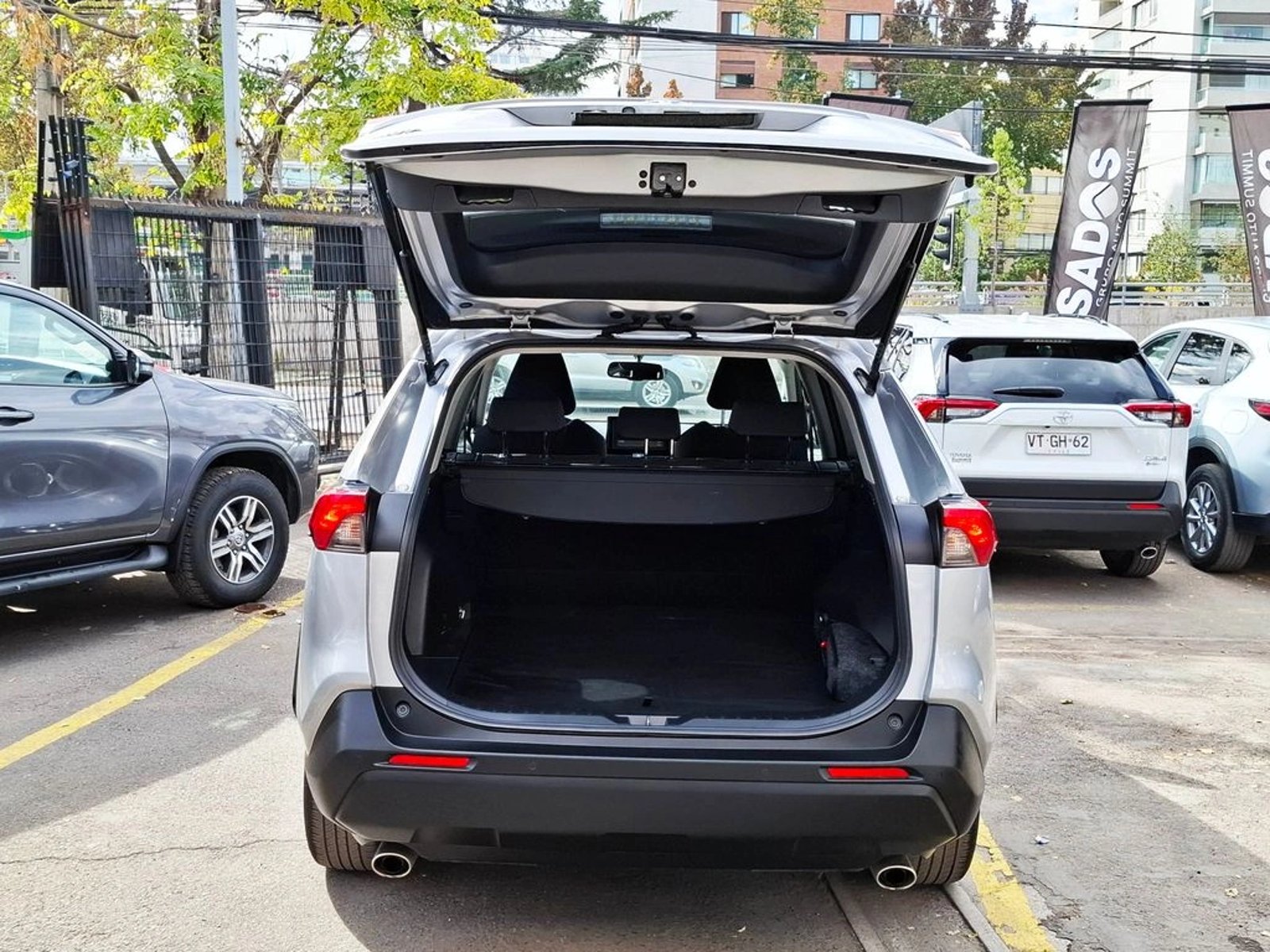 TOYOTA RAV4 2.0 XLE 4X2 AT 5P 2019 - Imagen 11 de 20