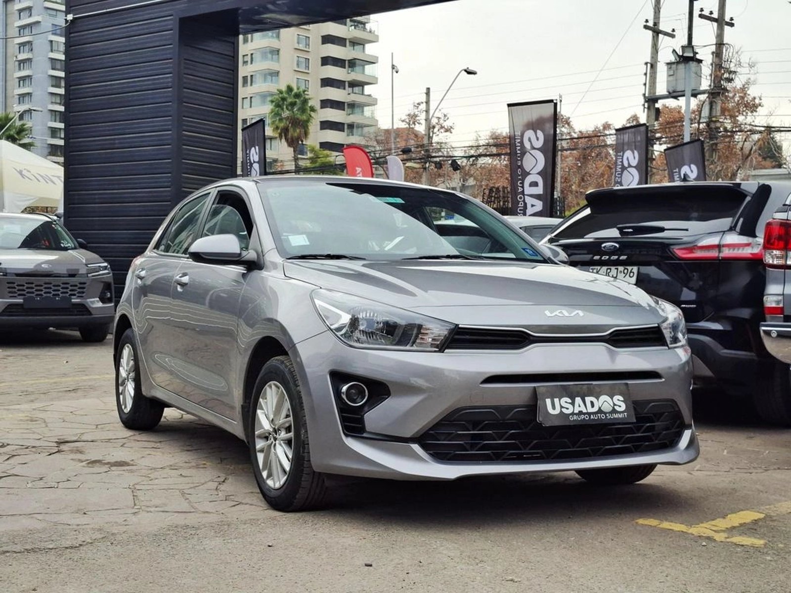 Kia RIO 5 1.4 2023 - Foto 3 de 20