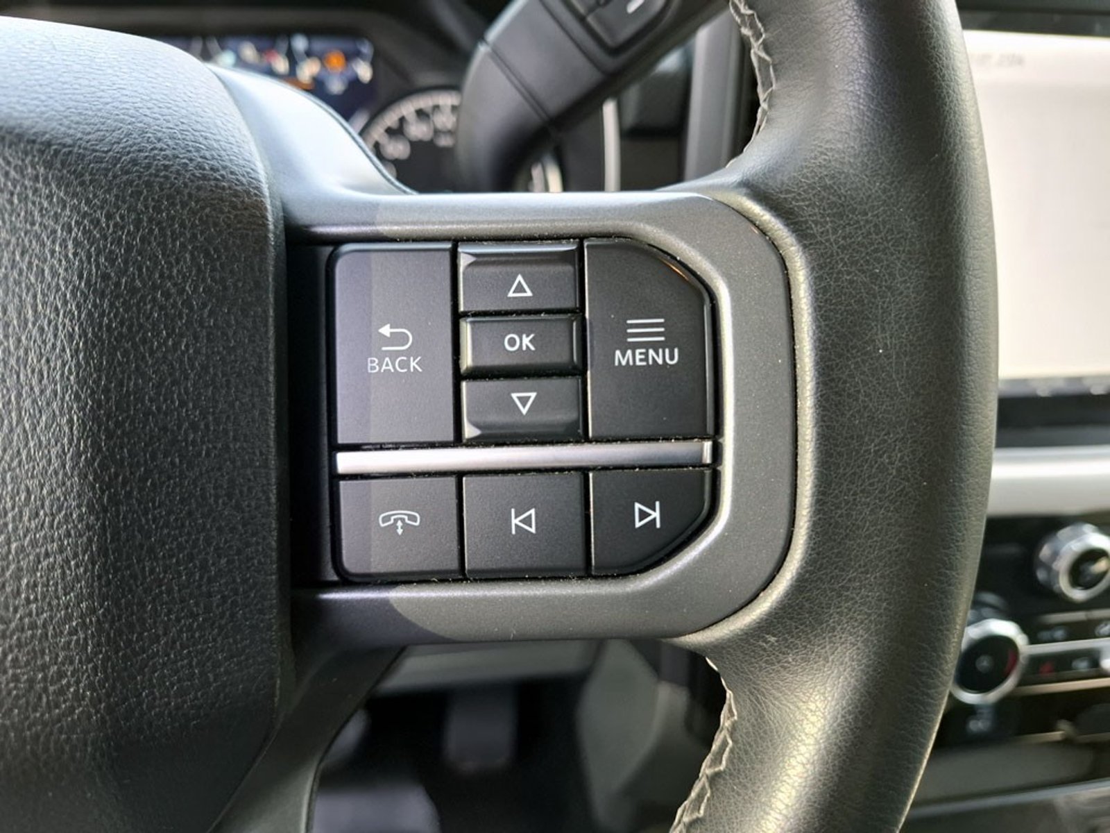 FORD F-150 5.0 XLT CC DOB. CAB. 4X4 AT 4P 2024 - Imagen 17 de 20