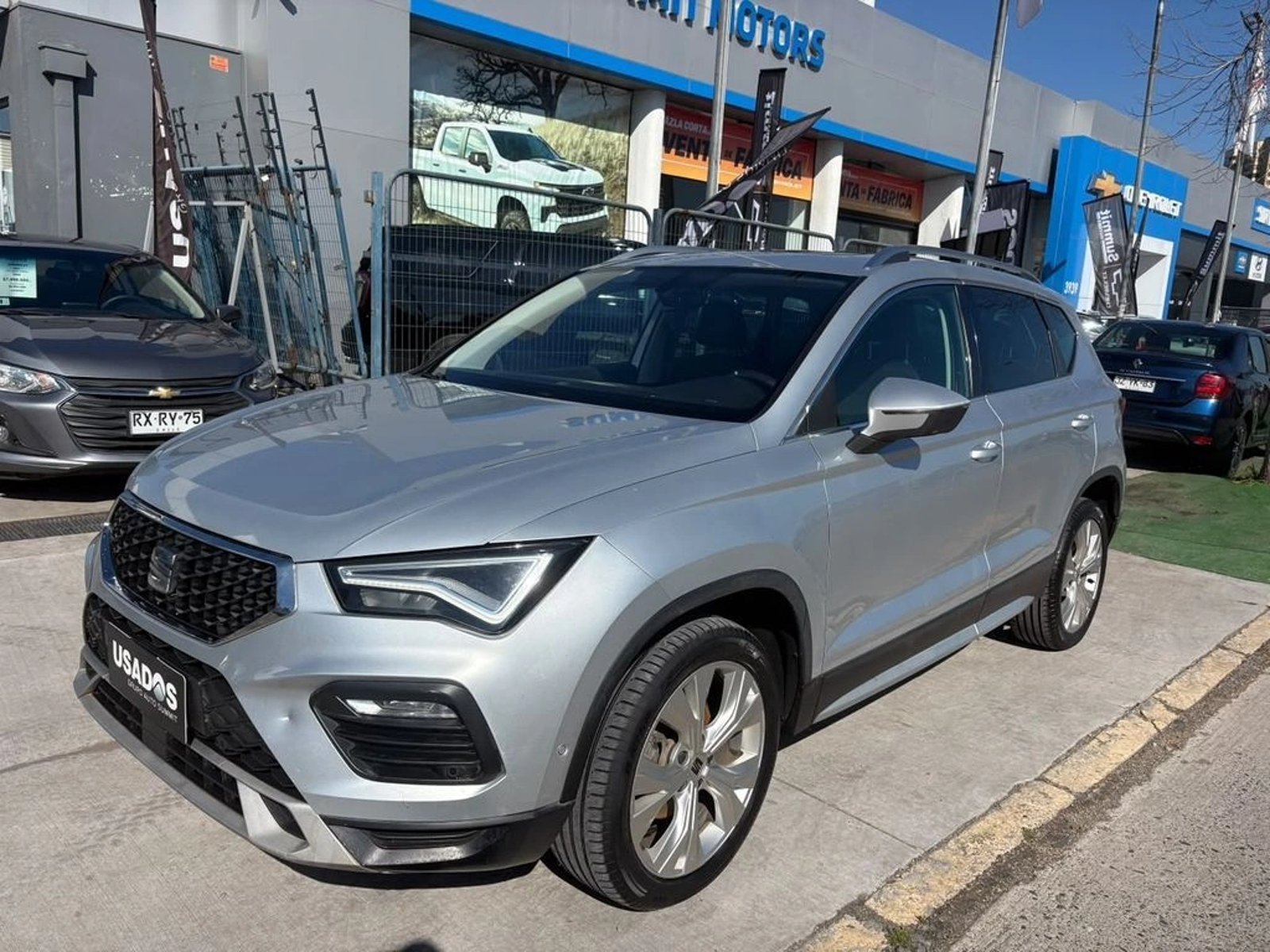 SEAT ATECA TSI 1.4 AUT 2021 - Foto 2 de 11