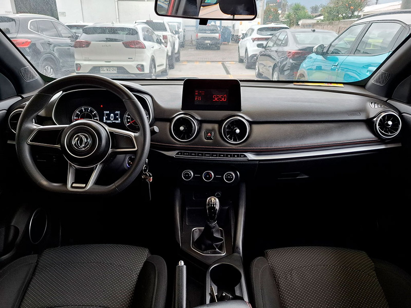 DFSK SUV 500 COMFORT 1.5 MT 2022 - Imagen 9 de 20