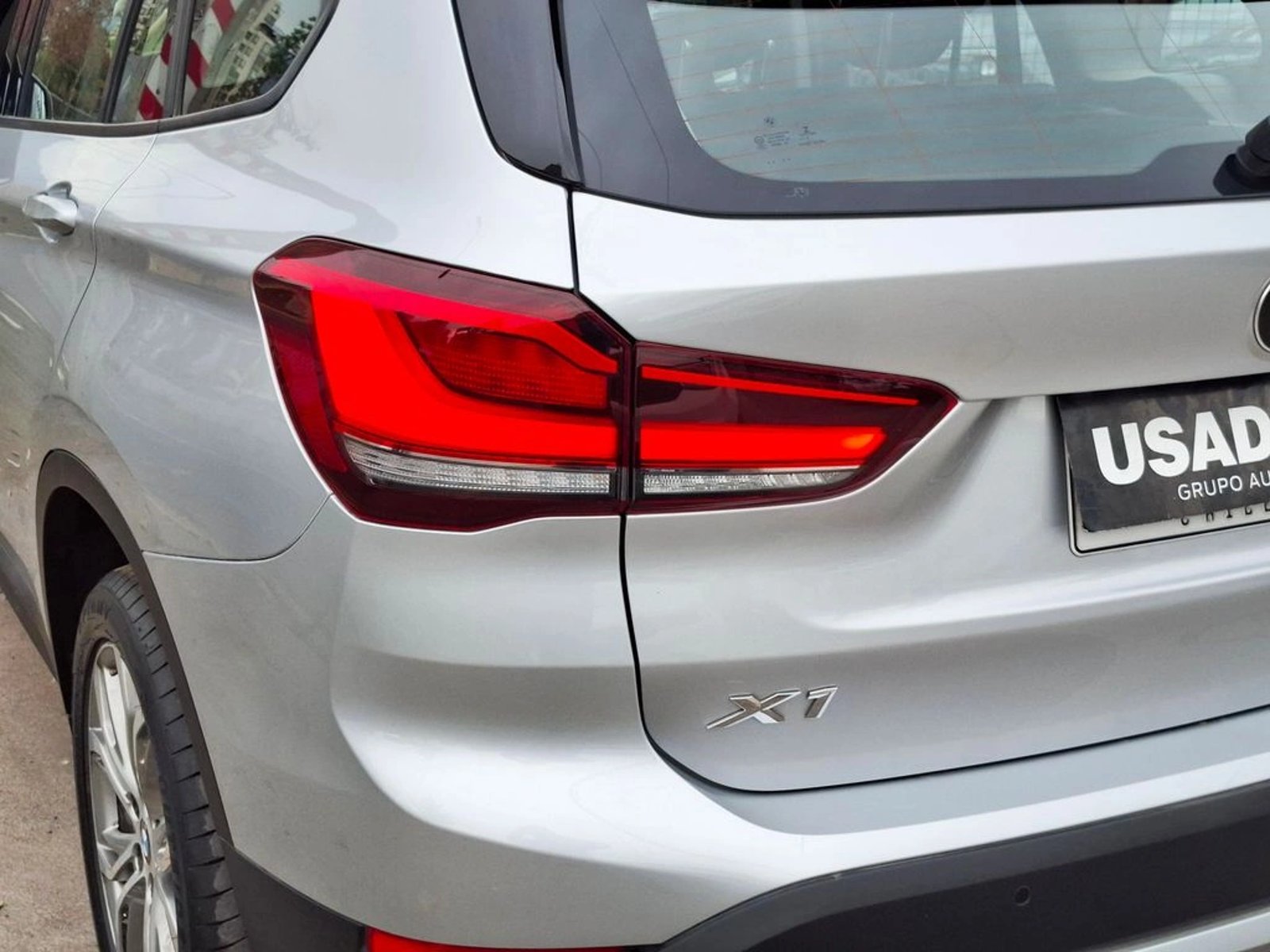 BMW X1 2.0 S-DRIVE 18D DIESEL DYNAMIC LCI 4X2 AT 5P 2021 - Imagen 13 de 20