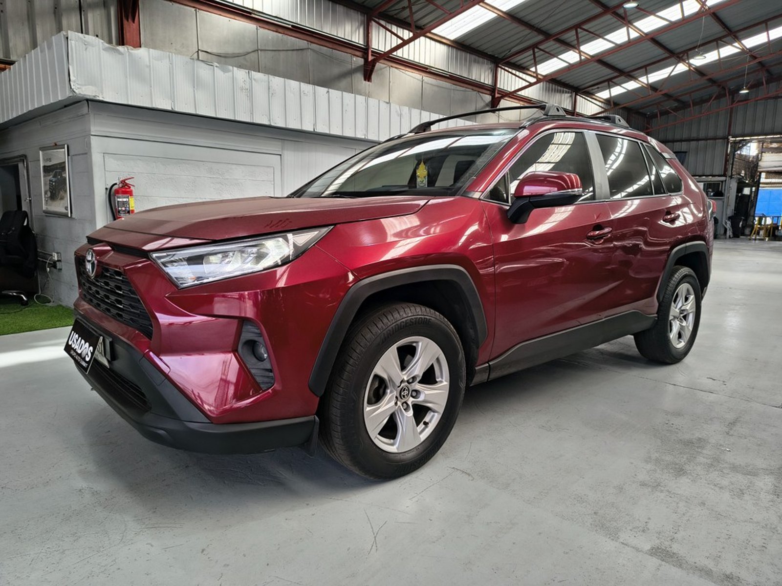 Toyota RAV4 LE 2.0 2021 - Foto 2 de 20