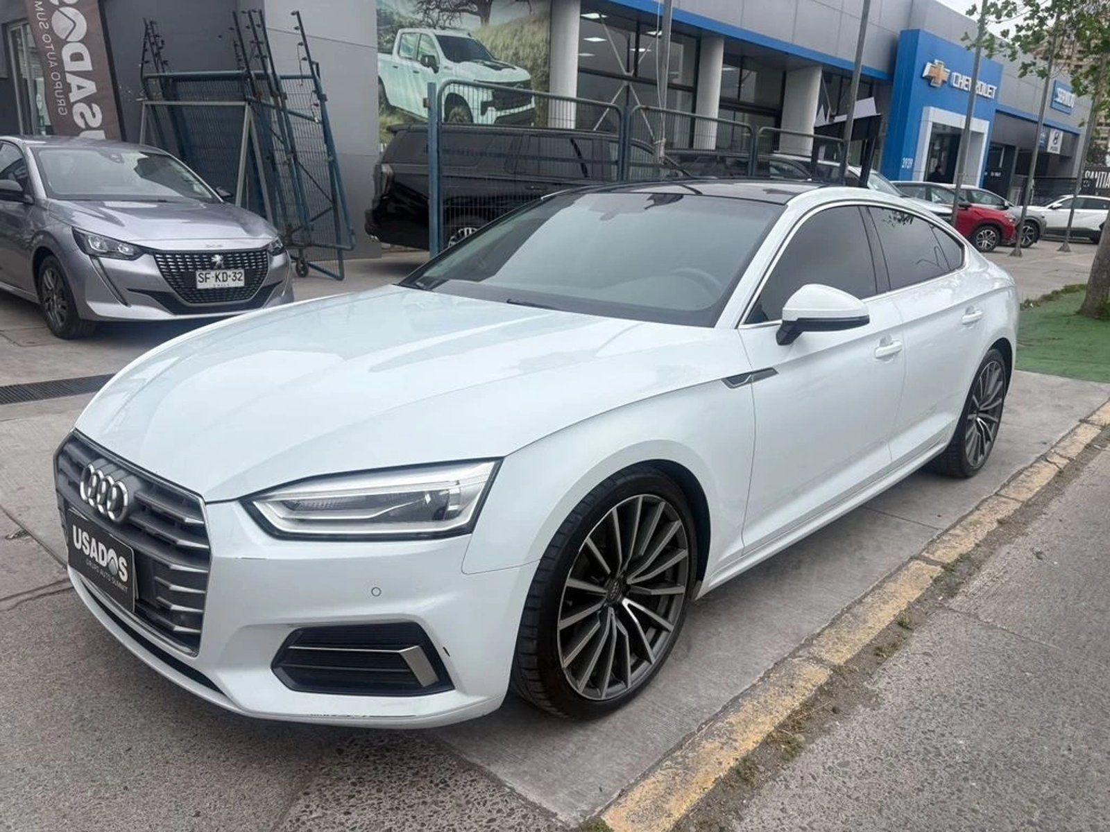 Audi A5 2.0 40 SPORT SPORTBACK MHEV 4X2 S-TRONIC AT 4P 2020 - Foto 2 de 11