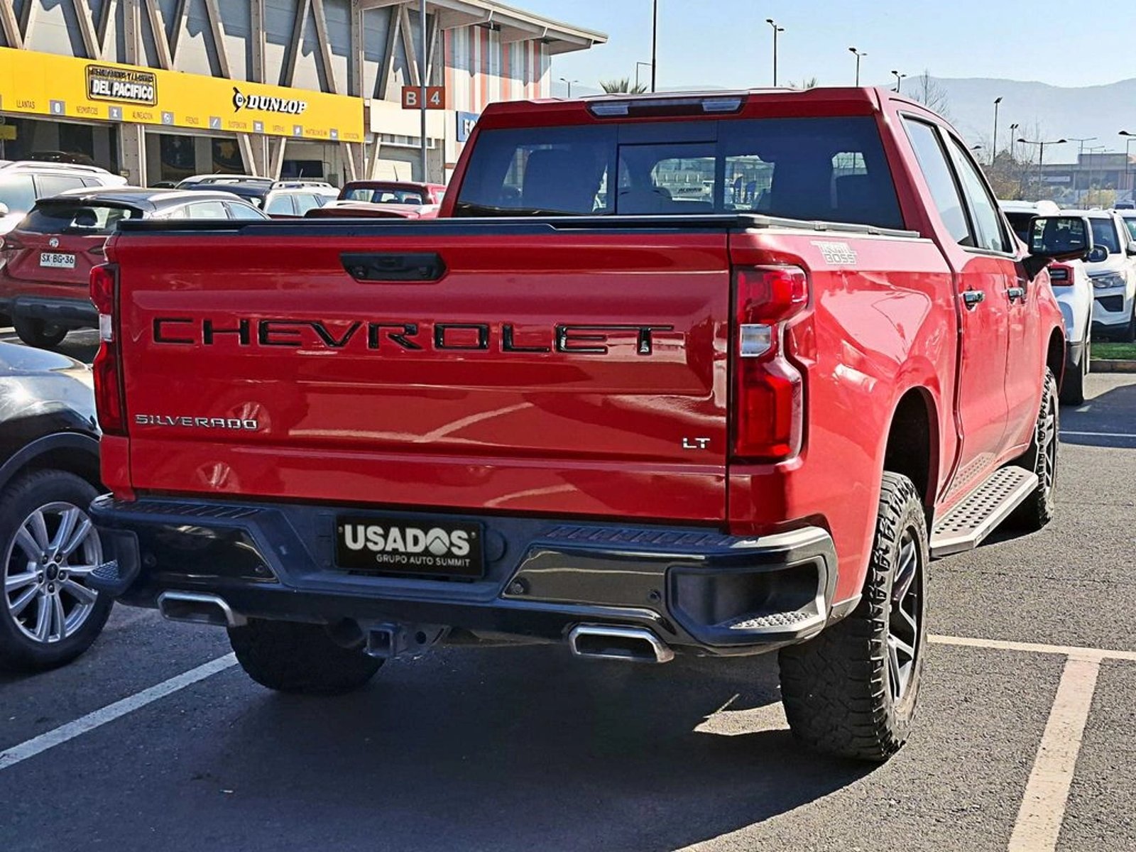Chevrolet SILVERADO 5.3 LT TRAIL BOSS Z71 4X4 AT 4P 2023 - Foto 5 de 18