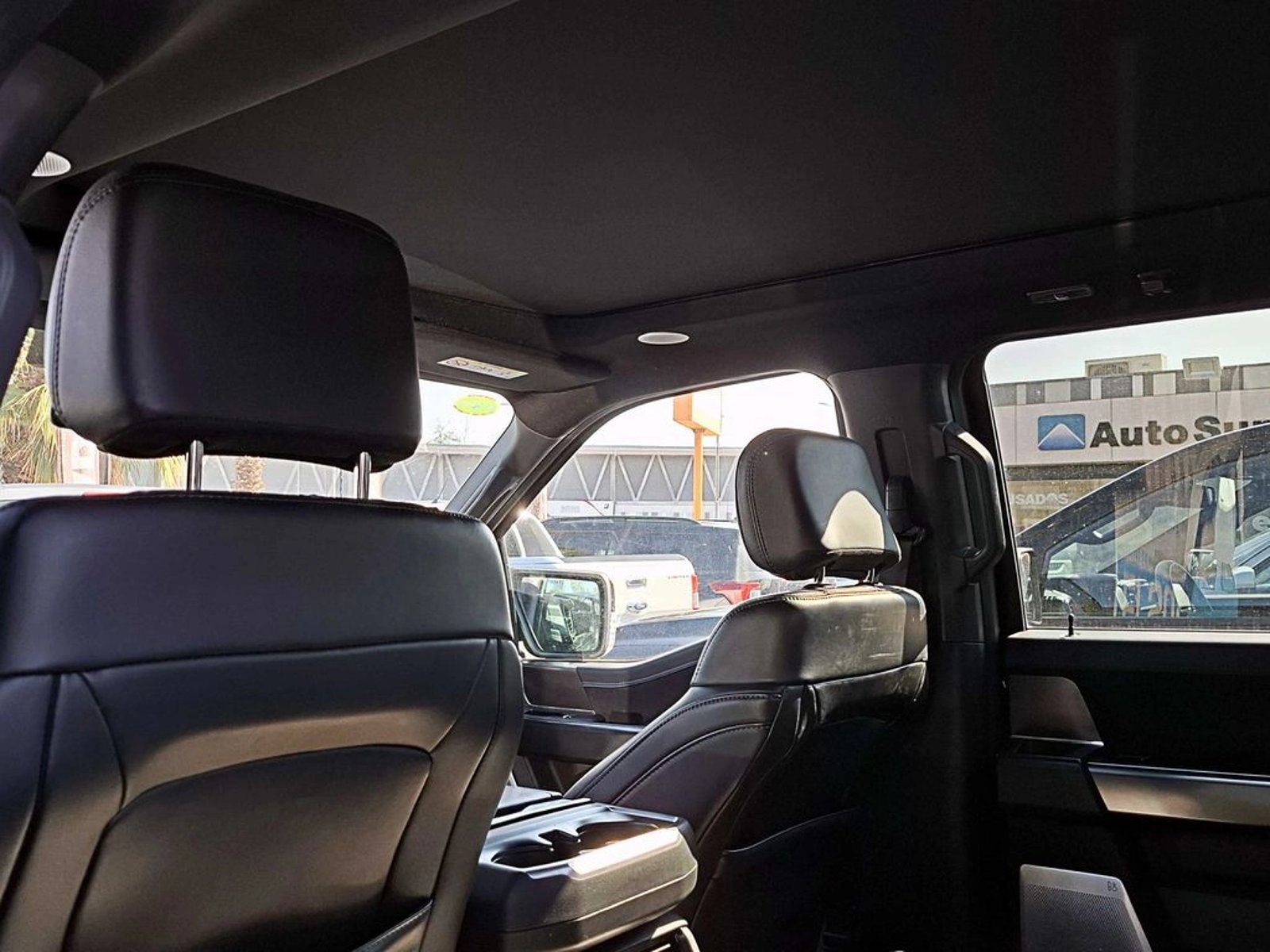 FORD F-150 PLATINUM CC 4X4 3.5L 2025 - Imagen 12 de 19