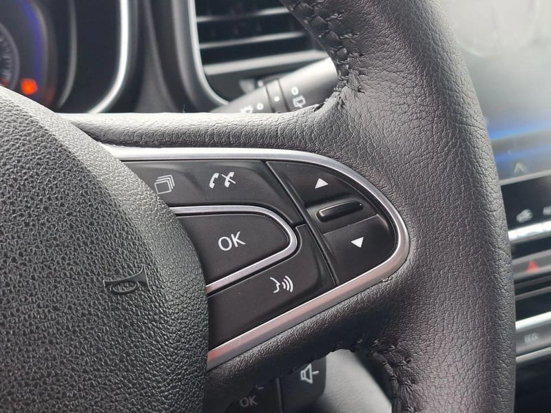 Renault KOLEOS 2.5 INTENS AT 4X4 2022 - Imagen 15 de 16