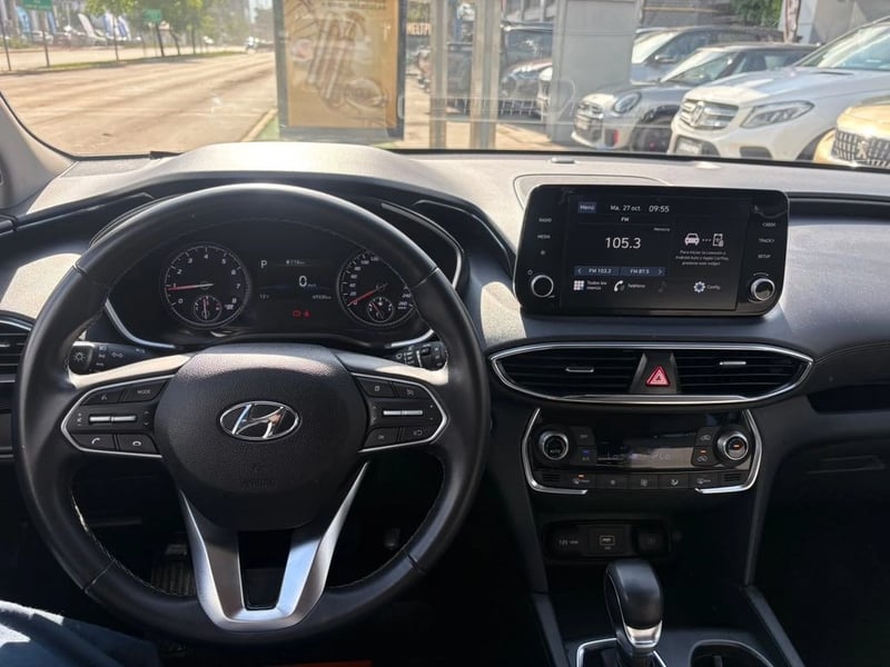 Hyundai SANTA FE PLUS 2.5 AT 2022 - Imagen 8 de 13