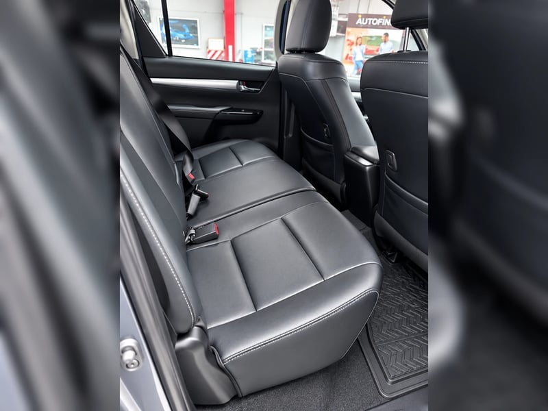 Toyota HILUX 2.8 SRV 7 AB AT 4X4 DIESEL 2022 - Imagen 5 de 5