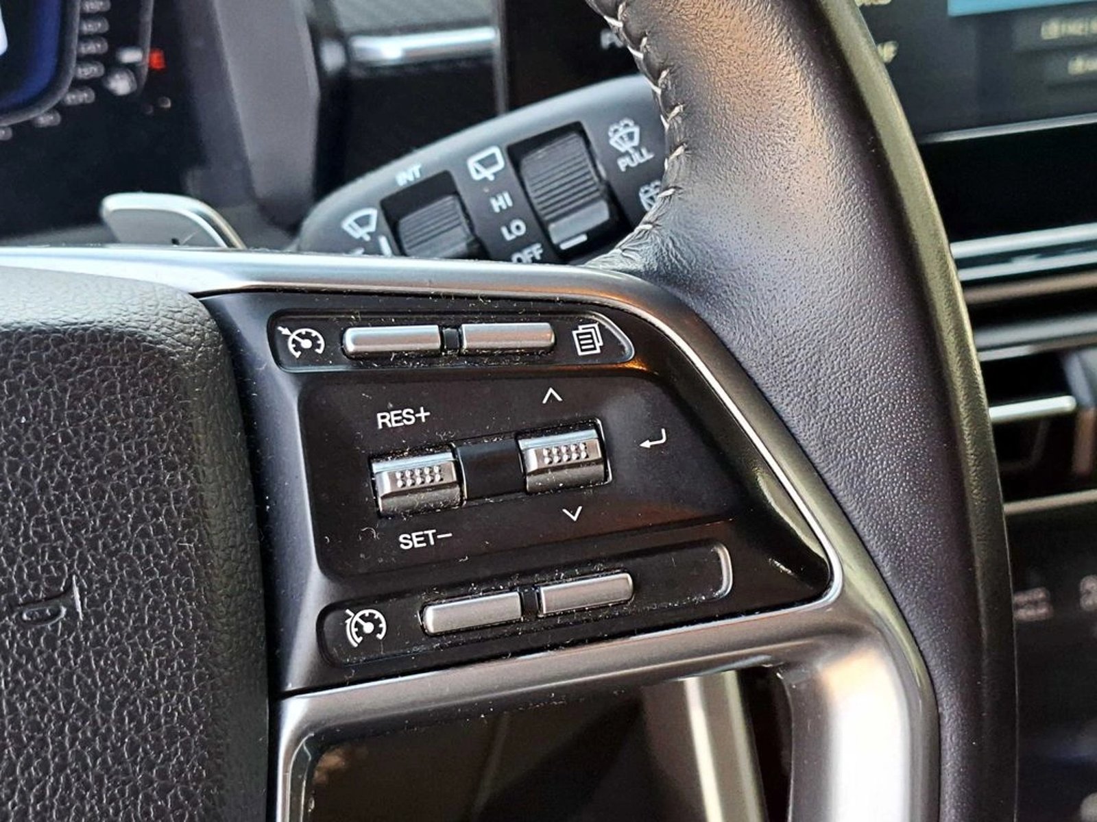 SsangYong TORRES LIMITED GLX 4X4 1.5 AT 2024 - Imagen 17 de 19