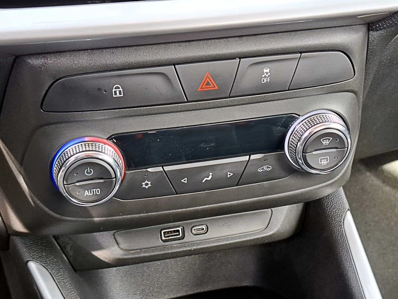 Chevrolet MONTANA 1.2 PREMIER AT 2023 - Imagen 17 de 18