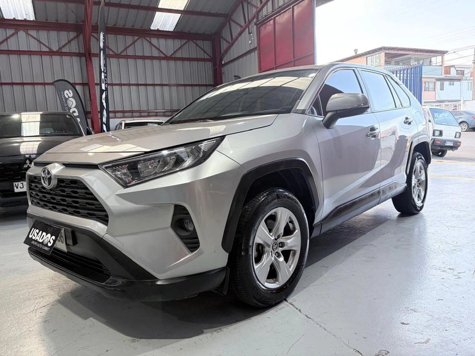 TOYOTA RAV4 LE 2022 - Imagen 16 de 17
