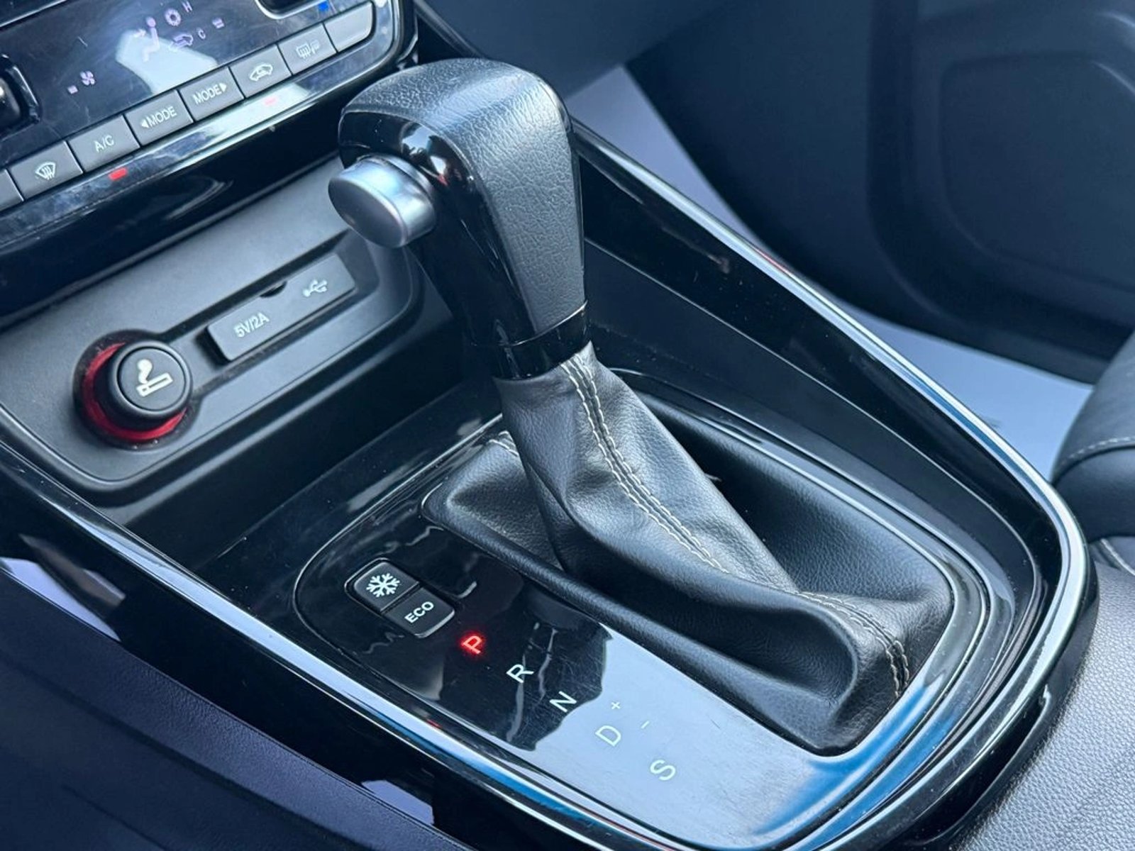 Chevrolet CAPTIVA 1.5 LT CVT AT 2022 - Imagen 11 de 17