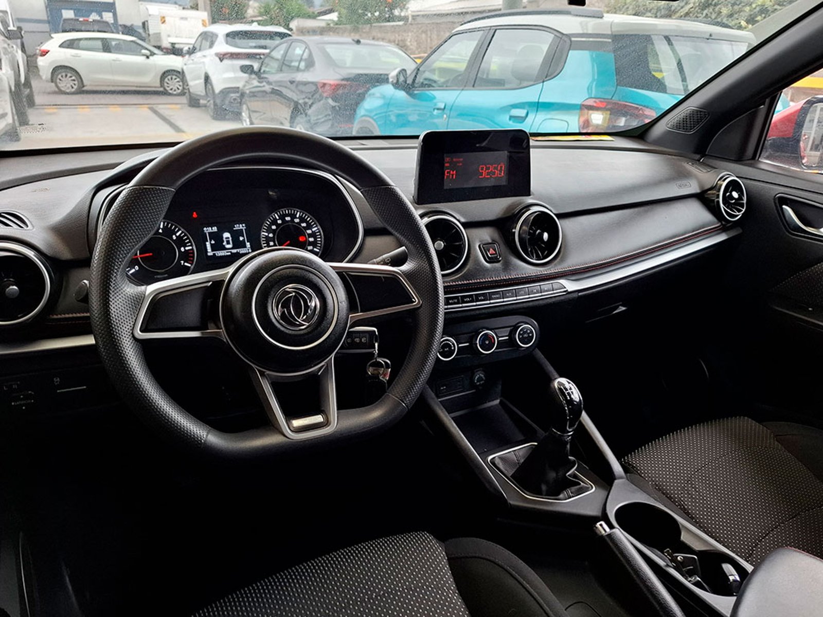 DFSK SUV 500 COMFORT 1.5 MT 2022 - Imagen 11 de 20