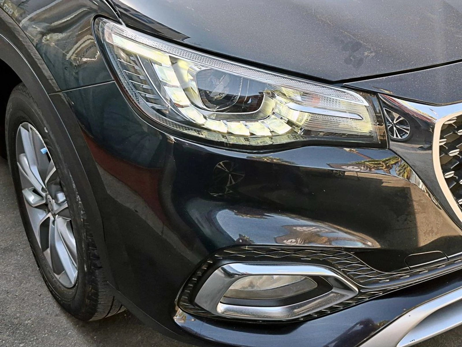 MG HS 1.5 DLX MT 2023 - Imagen 6 de 17