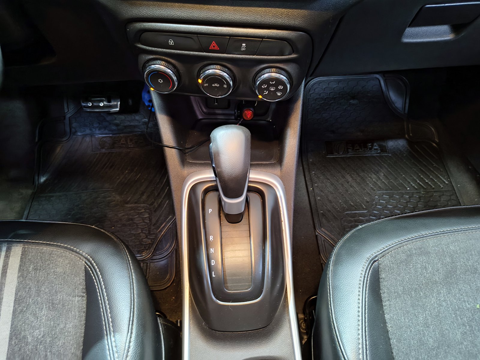 CHEVROLET TRACKER 1.2 LTZ MT 2021 - Imagen 17 de 19