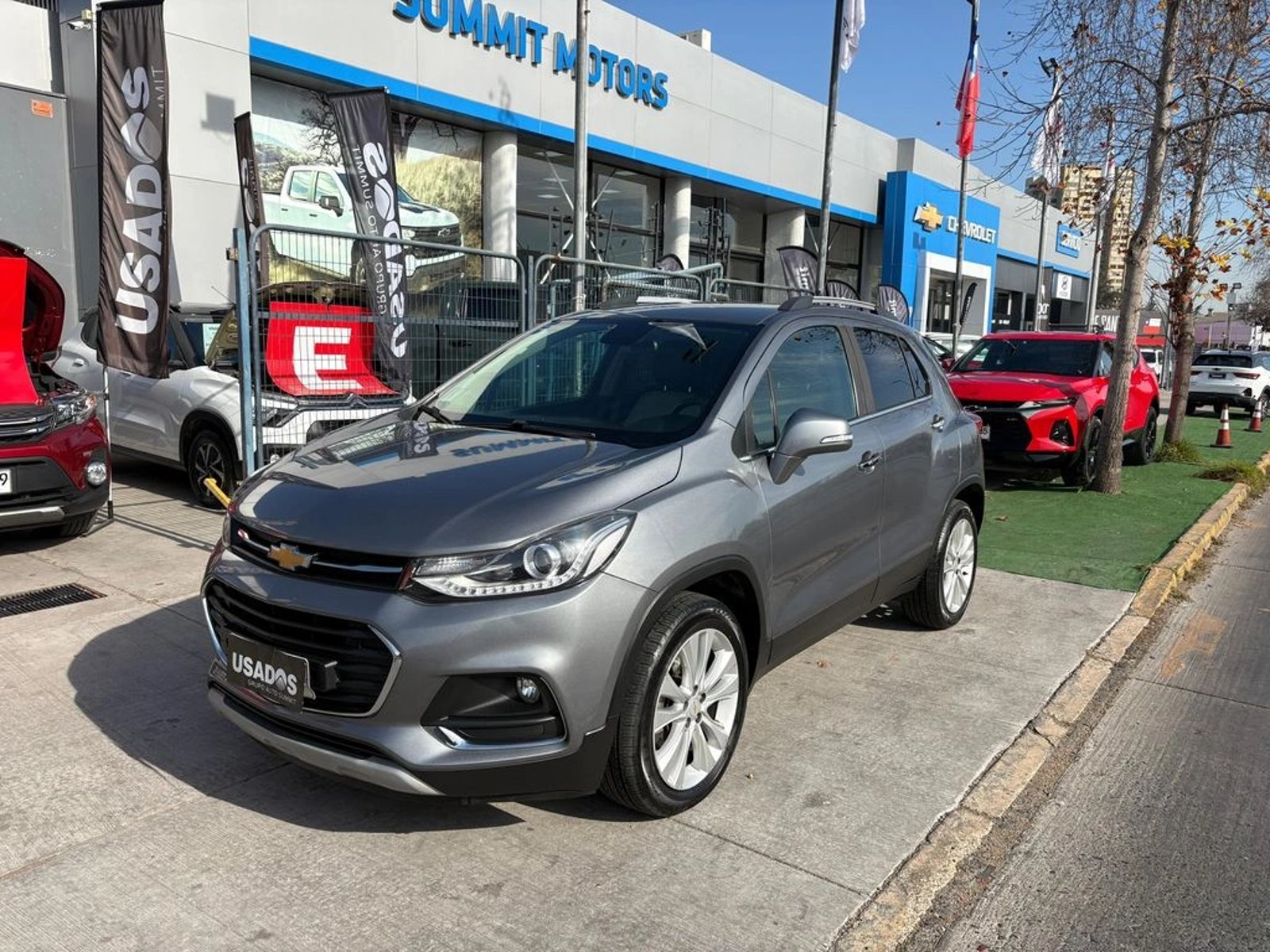 Chevrolet TRACKER 1.8 LS AT 4X4 2019 - Foto 2 de 10