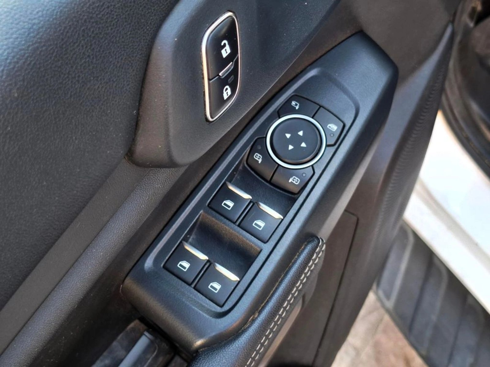 Ford RANGER 2.2 2024 - Imagen 14 de 20